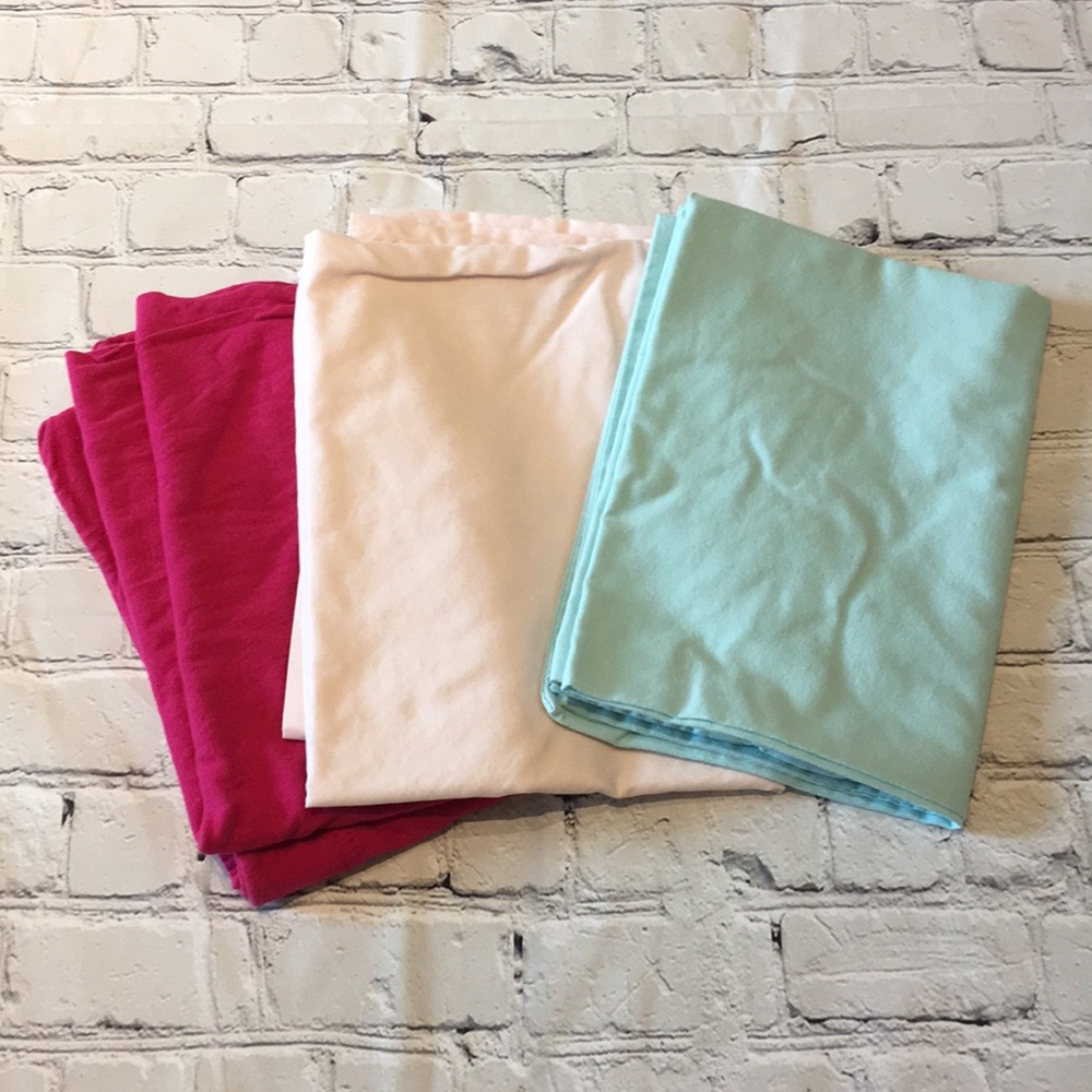 Assorted Pillow Cases - Picture 2 of 5